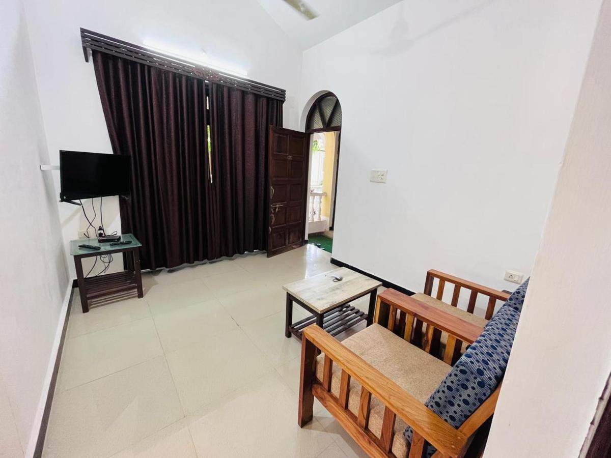 Naga Cottages Morjim Dış mekan fotoğraf